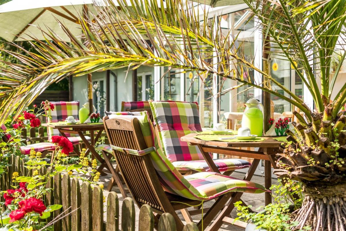 Hotel-Pension Lindenhof Tarnewitz Exterior photo